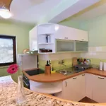 Maravilla Villa *